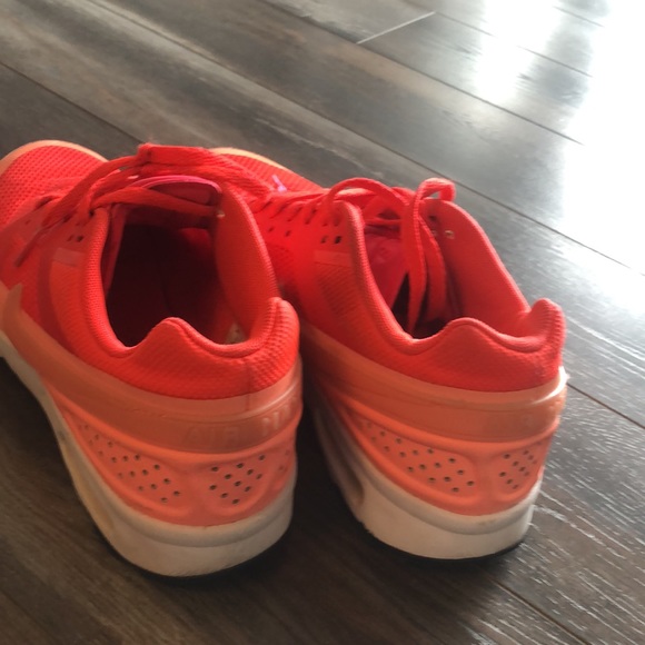 NIKE Air Max in excellent shape - Picture 3 of 4